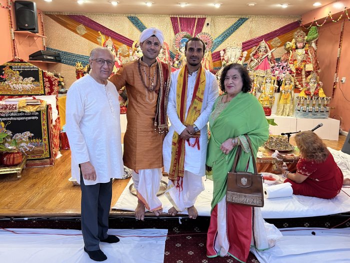 NY Gopal Sundar hosts Bhagwatam Katha