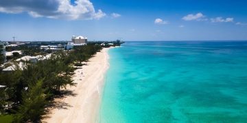The famous Seven Mile Beach on Grand Cayman