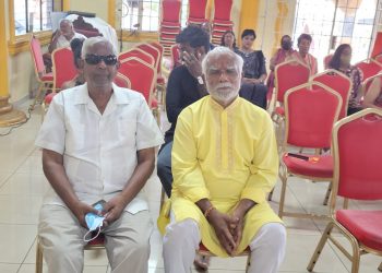 Pandit Amar Seepersad and Rooplal Rambeharry, President of the Chinmaya Mission of Trinidad and Tobago.
