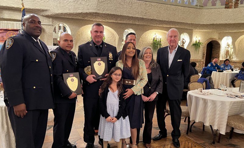 Queens Rotary Honors Cops in NY event
