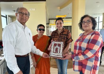 Deo Gosine Honored by Lucknow Univ Diaspora Prof