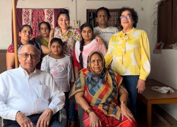Indo Guyanese visits ancestral cousins in Barabanki, India