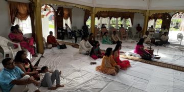 Pandit Vishnu Panday in Service in Peter Hall