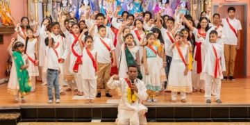 Pandit Baya hosts Youth Camp in Richmond Hill