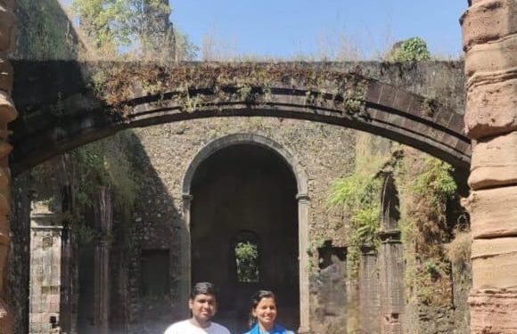 Tejyas Singh with his IIT Bombay supervisor
