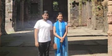 Tejyas Singh with his IIT Bombay supervisor