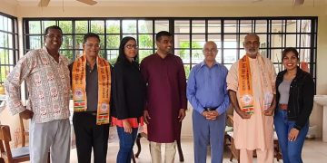 Surinamese and New Yorker Engaging Hindu Stalwarts in Trinidad