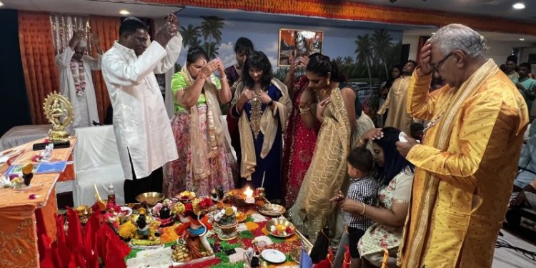 Dave & Sheila of Tain, Port Mourant, Guyana in Yagya