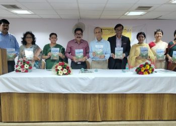 Trinidadian Hemraj lauches book at Lucknow University