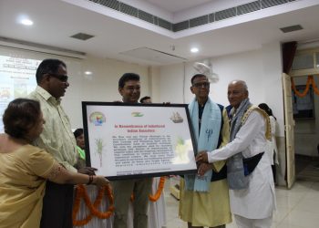 Indo-Caribbeans present Indentureship Memento to Benaras Hindu University
