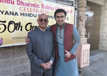Dr Vindya at Richmond Hill Temple