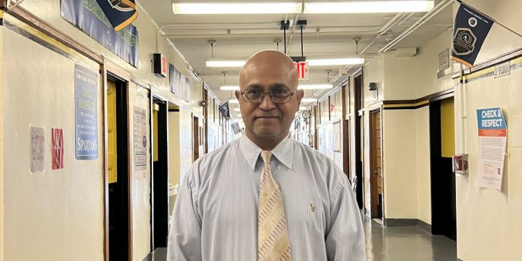 Dr. Vishnu Bisram