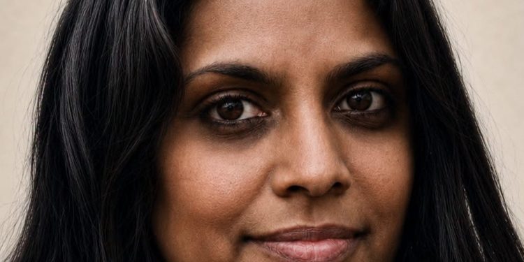 Indian Anti-Apartheid Dies in South Africa